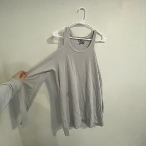 Women's Gray Top